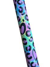 Load image into Gallery viewer, Leopard Heart  Smooth Vinyl