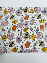 Load image into Gallery viewer, Bee Yourself jelly