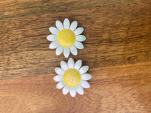 Load image into Gallery viewer, 30mm Glisten sunflower Slide-able