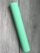 Load image into Gallery viewer, Simply Smooth Solids