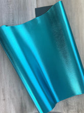 Load image into Gallery viewer, Simply Metallic Solids