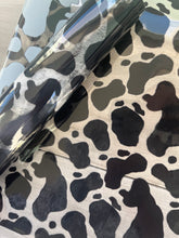 Load image into Gallery viewer, Cow print Jelly (TPU)