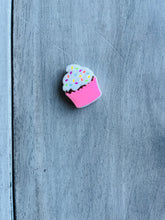 Load image into Gallery viewer, Cupcake Slide-able