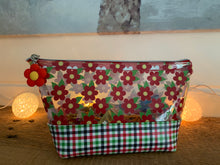 Load image into Gallery viewer, Flower Garden Plaid