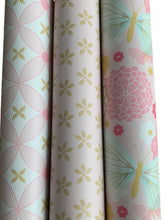 Load image into Gallery viewer, Fly Away-Large Flower