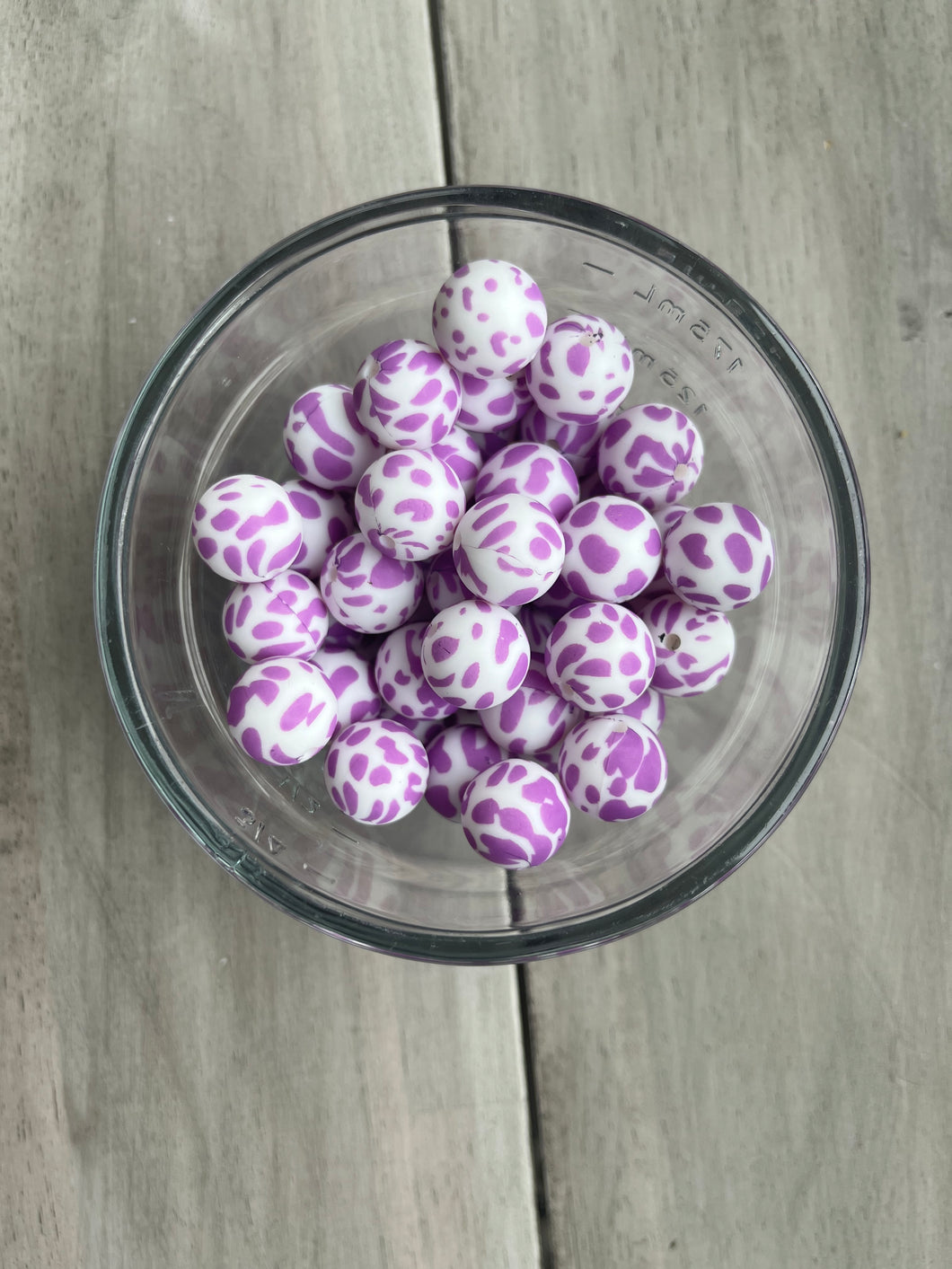 15 mm Purple Leopard Print bead